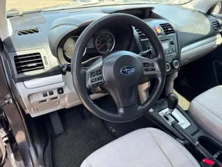 2014 Subaru Forester 2.5i