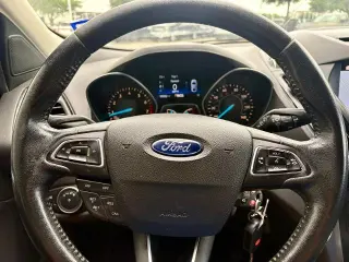 Ford Escape 2018 SEL 4dr SUV