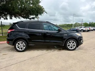 Ford Escape 2018 SEL 4dr SUV