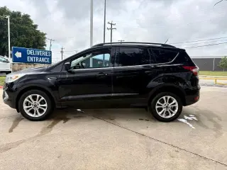 Ford Escape 2018 SEL 4dr SUV