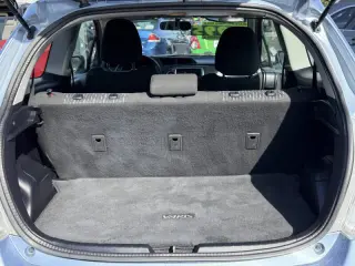 2014 Toyota Yaris 3-Door LE