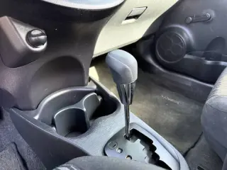 2014 Toyota Yaris 3-Door LE