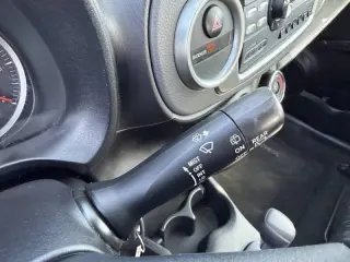 2014 Toyota Yaris 3-Door LE