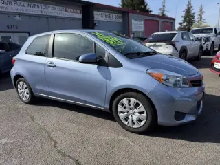 2014 Toyota Yaris 3-Door LE