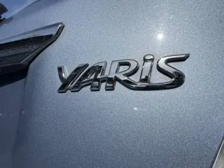 2014 Toyota Yaris 3-Door LE