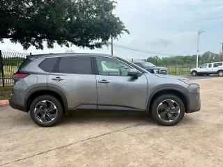 Nissan Rogue 2025 AWD SV 4dr Crossover