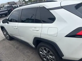 Toyota RAV4 2022 XLE Premium 4dr SUV