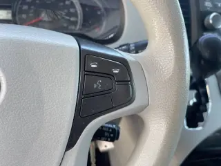 2012 Toyota Sienna LE 7-Passenger