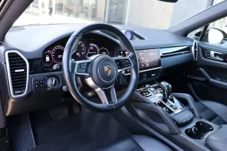 2021 Porsche Cayenne 