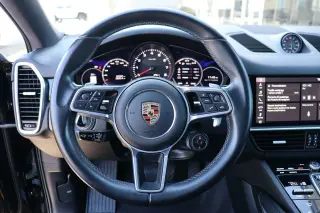 2021 Porsche Cayenne 