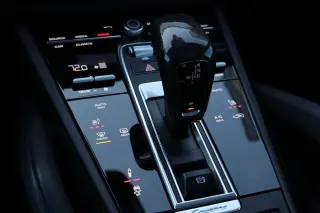 2021 Porsche Cayenne 