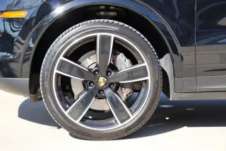 2021 Porsche Cayenne 