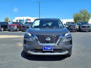 Nissan Rogue 2022 SV 4dr Crossover