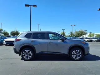 Nissan Rogue 2022 SV 4dr Crossover