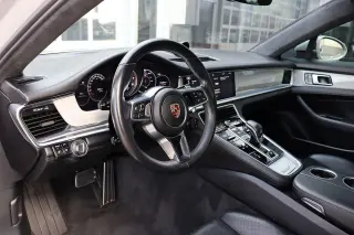 2018 Porsche Panamera Turbo