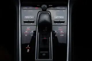 2018 Porsche Panamera Turbo