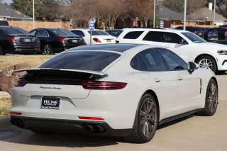 2018 Porsche Panamera Turbo