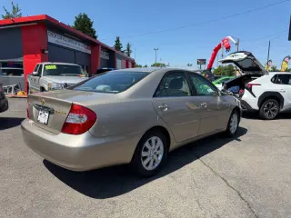 2003 Toyota Camry XLE