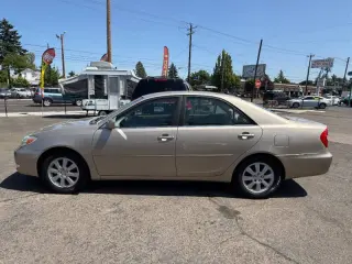 2003 Toyota Camry XLE