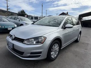 2016 Volkswagen Golf SportWagen TSI Limited Edition