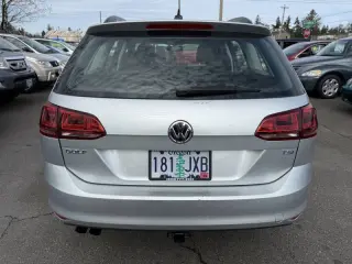2016 Volkswagen Golf SportWagen TSI Limited Edition