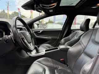 2015 Volvo V60 T5 Drive-E Platinum