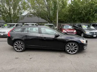 2015 Volvo V60 T5 Drive-E Platinum