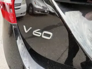 2015 Volvo V60 T5 Drive-E Platinum