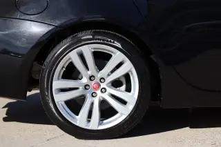 2014 Jaguar XJ XJL Portfolio