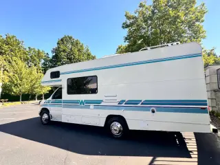 1995 Winnebago Mini Winnie 24 RC