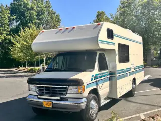 1995 Winnebago Mini Winnie 24 RC