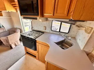 1995 Winnebago Mini Winnie 24 RC