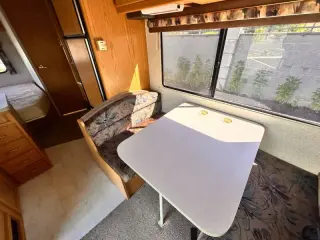 1995 Winnebago Mini Winnie 24 RC