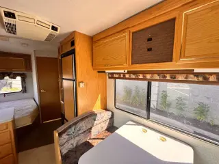 1995 Winnebago Mini Winnie 24 RC