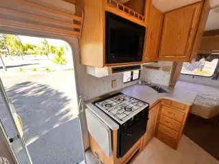 1995 Winnebago Mini Winnie 24 RC