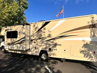 2017 Winnebago Minnie Winnie