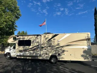 2017 Winnebago Minnie Winnie