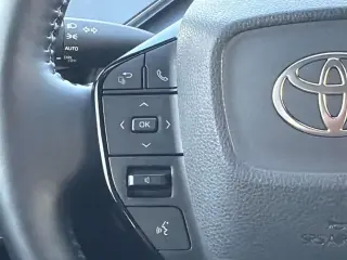 Toyota Prius 2025 LE 4dr Hatchback