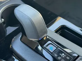 Toyota Prius 2025 LE 4dr Hatchback