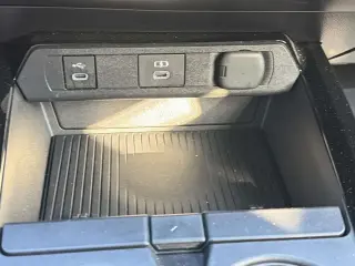 Toyota Prius 2025 LE 4dr Hatchback