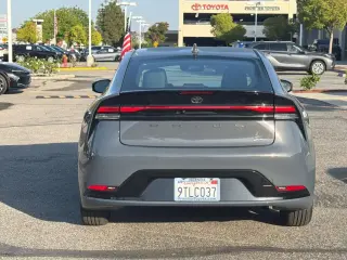 Toyota Prius 2025 LE 4dr Hatchback