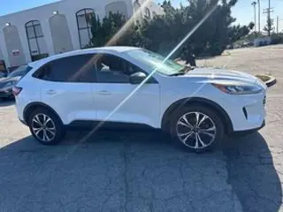 Ford Escape 2022 SE 4dr SUV