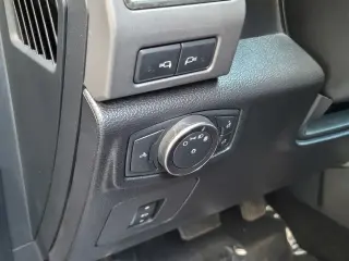 Ford F-150 2018 4x4 Raptor 4dr SuperCrew 5.5 ft. SB