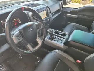Ford F-150 2018 4x4 Raptor 4dr SuperCrew 5.5 ft. SB