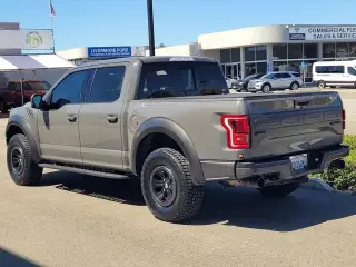 Ford F-150 2018 4x4 Raptor 4dr SuperCrew 5.5 ft. SB