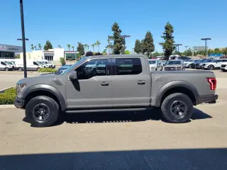 Ford F-150 2018 4x4 Raptor 4dr SuperCrew 5.5 ft. SB