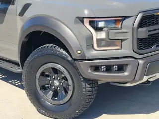 Ford F-150 2018 4x4 Raptor 4dr SuperCrew 5.5 ft. SB