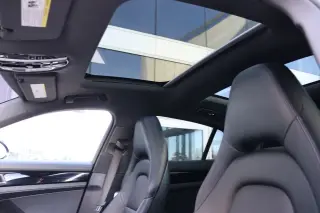 2017 Porsche Panamera 