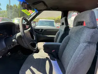 1996 Chevrolet S-10 LS