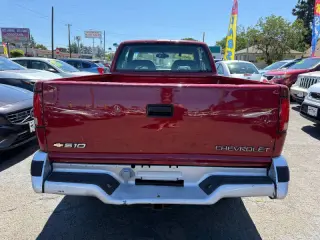 1996 Chevrolet S-10 LS